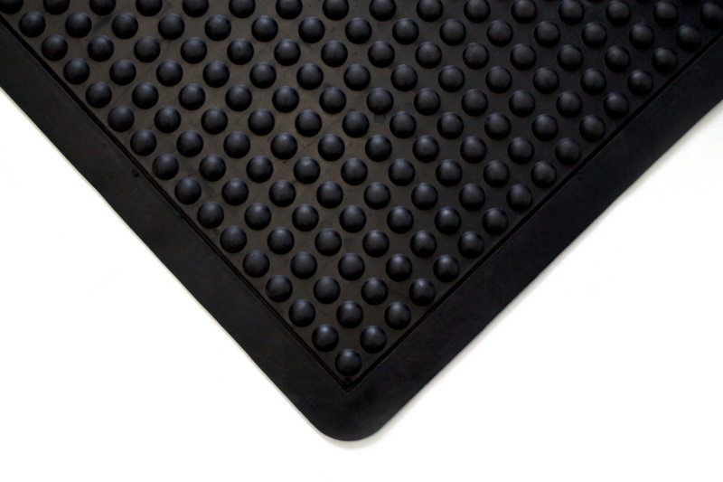 Anti-Ermüdungsmatte mit Noppen Fliese BODMAT-NOP-SCHWARZ-FLIESE-SEITE