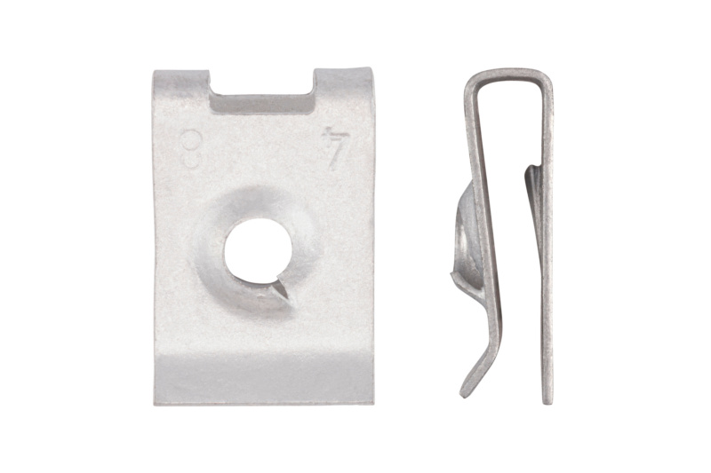 Blechmutter Typ 1 4,8 mm