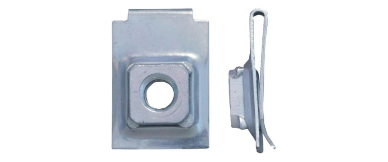 Blechmutter M 6 mit aufgesetzter Mutter