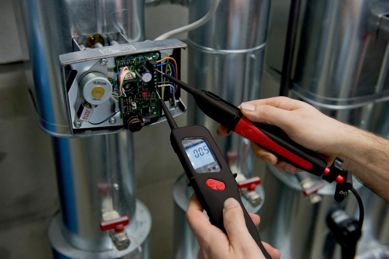 Zweipoliger Spannungsprüfer Pro II LCD PRUEF-(MULTI-TEST-PROII)-LCD-1000V-IP65