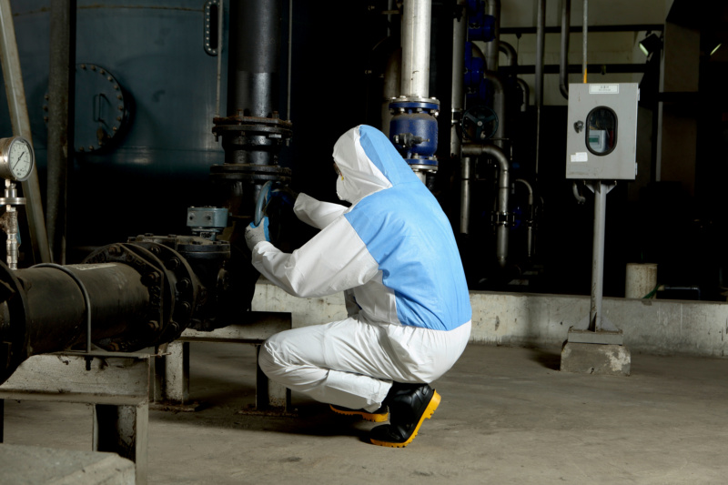 Atmungsaktiver Schutzanzug Coverall-Pro atmungsaktiv 5/6
