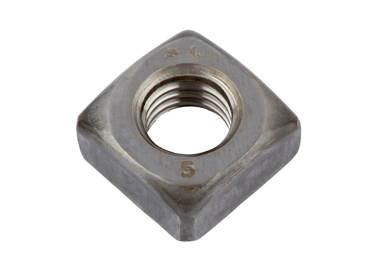 Vierkantmutter M 4 DIN 557, Stahl 5, blank